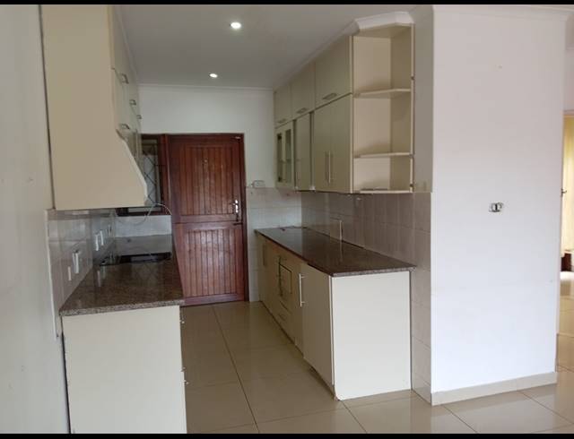 2 BEDROOM SIMPLEX FOR SALE IN BELLAIR